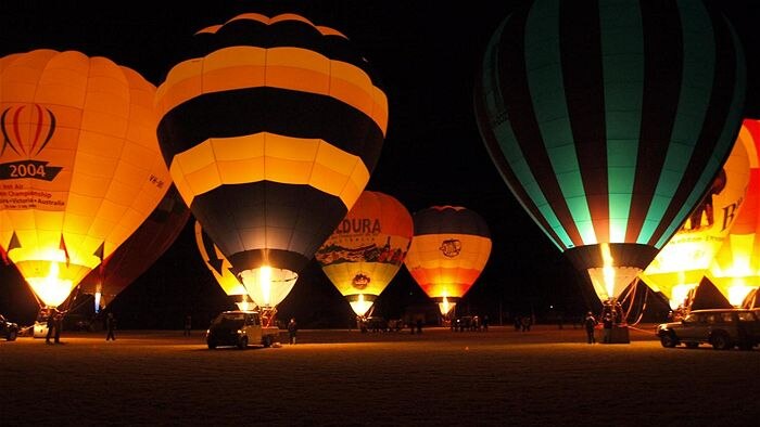 Balloons light up in Mildura