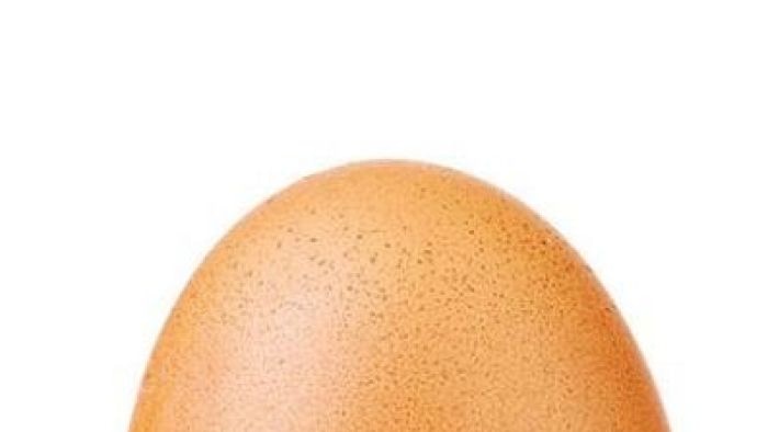 Dibutuhkan kurang dari 10 hari bagi telur ini untuk menjadi lebih populer ketimbang bayi Kylie Jenner.