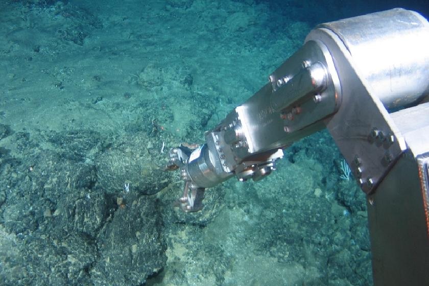 Nautilus Minerals seafloor exploration