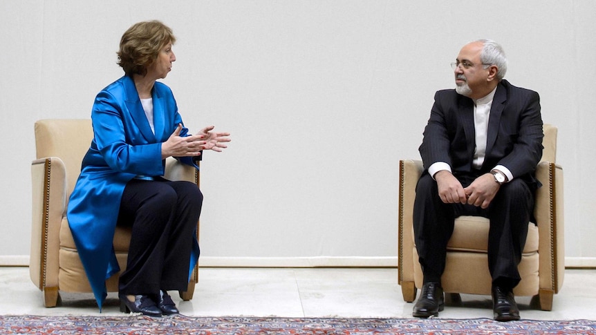 LtoR Catherine Ashton and Mohammad Javad Zarif speak prior to nuclear talks.