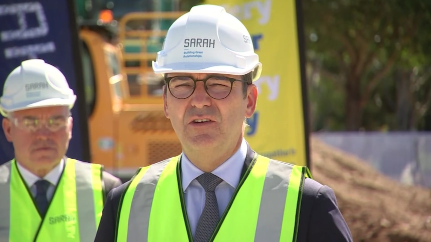 Steven Marshall at Cancer Council sod turn