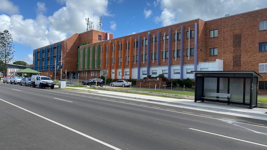 Large brick hospital building 