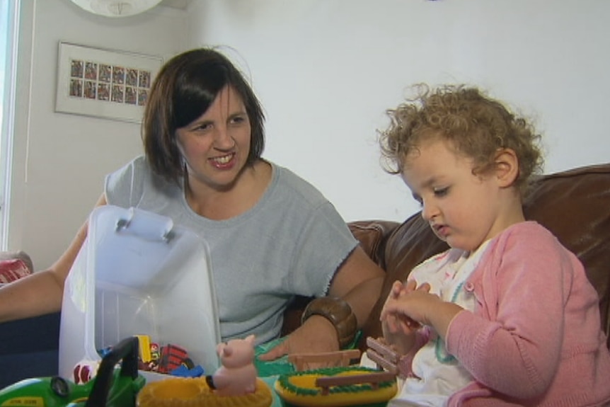 Amanda Hookins and her two-year-old daughter Nelle