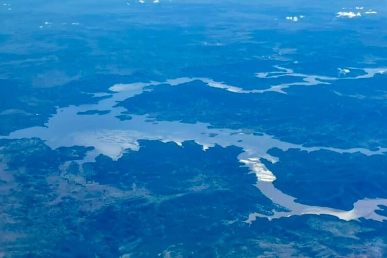 A photo of a dam taken from a plane