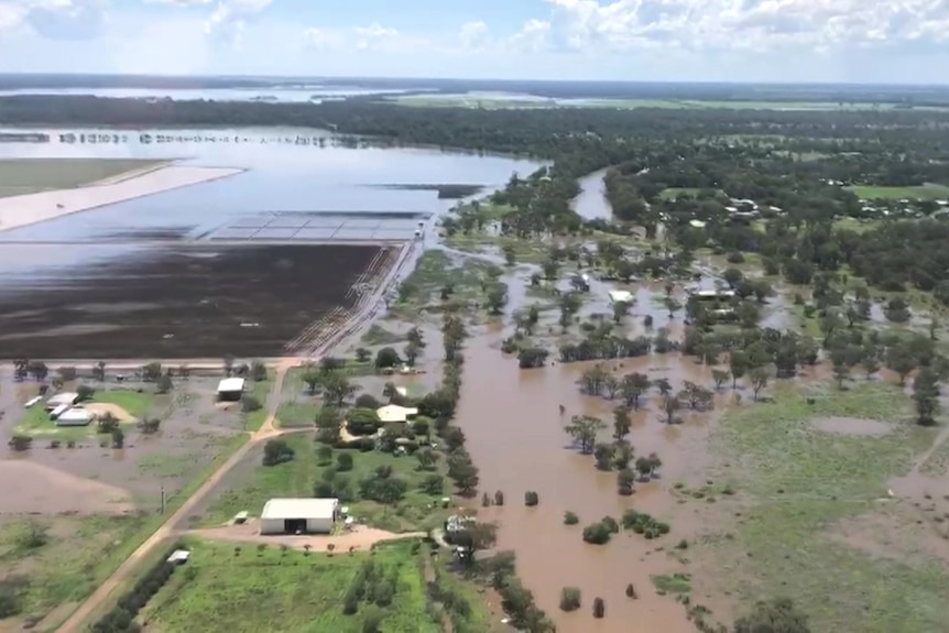 Aerial shot of flooded farmland outside Goondiwindi 