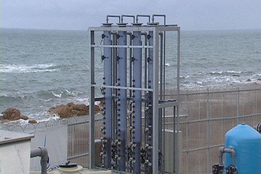 Delays to desalination plant will cost the builder a fine