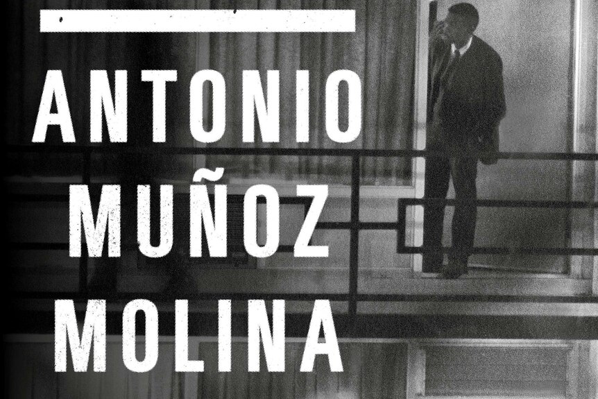 Antonio Muñoz Molina Like a Fading Shadow cover