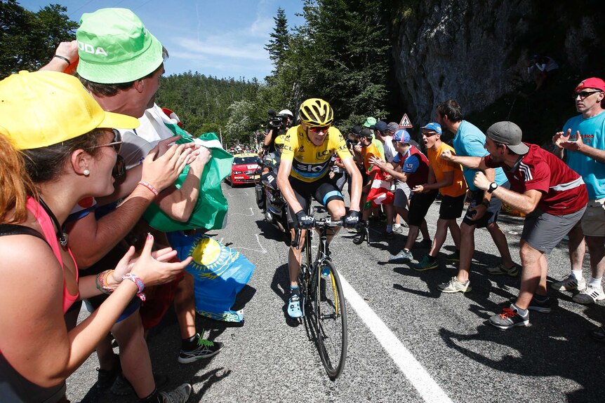 Chris Froome wins the Tour 10th stage
