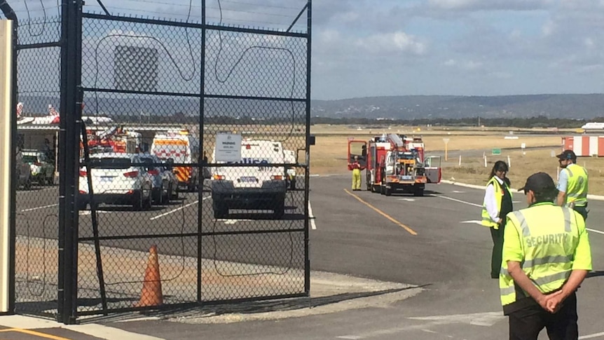 Perth Airport emergency landing