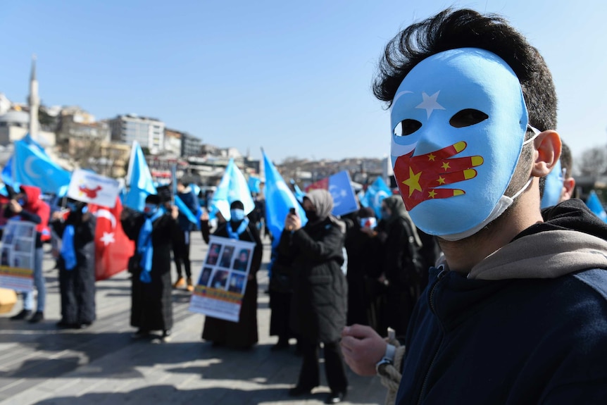 海外的维吾尔族团体长期以来一直指责中国在新疆实施种族灭绝。