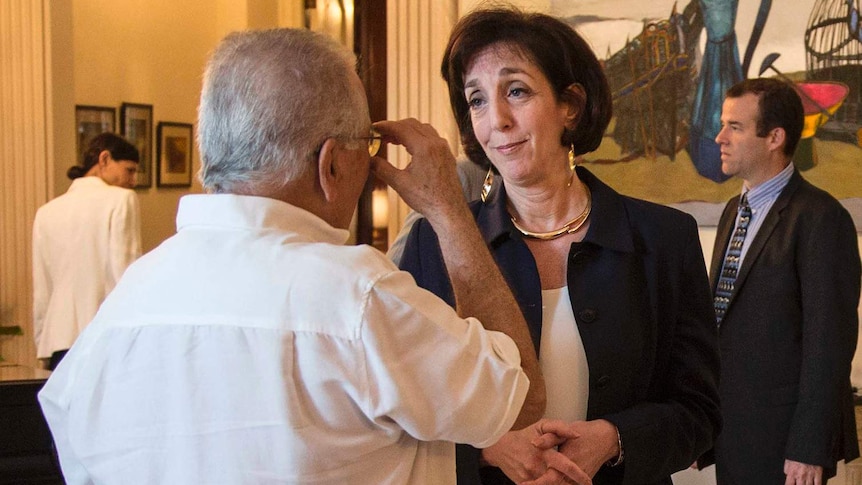US officials meet Cuban dissident at start of historic talks to restore diplomatic links