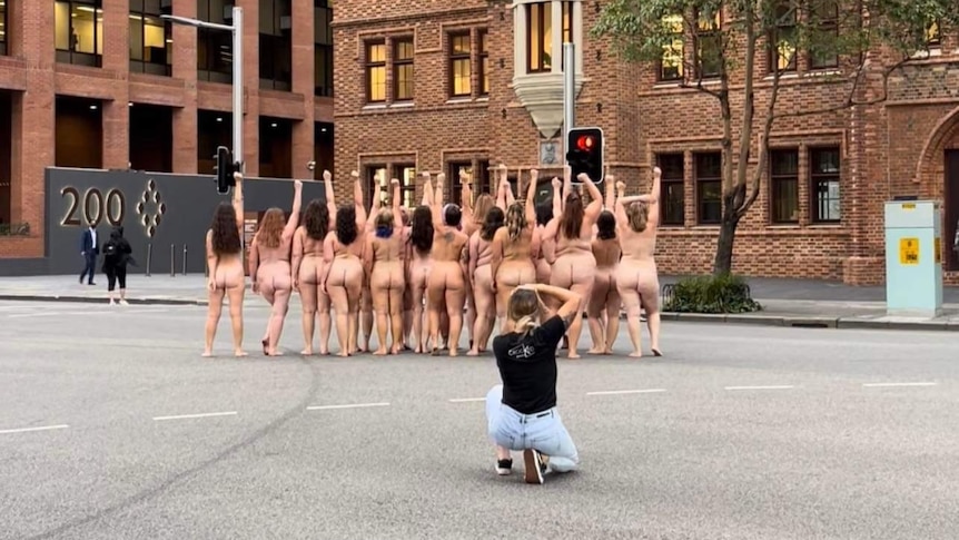 Naked truth revealed about gathering of 30 nude women in Perth's CBD - ABC  News