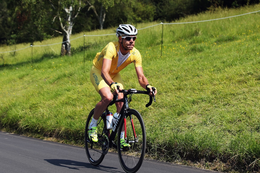 Road hope ... Cadel Evans (pictured) may have to support Matt Goss or Simon Gerrans.