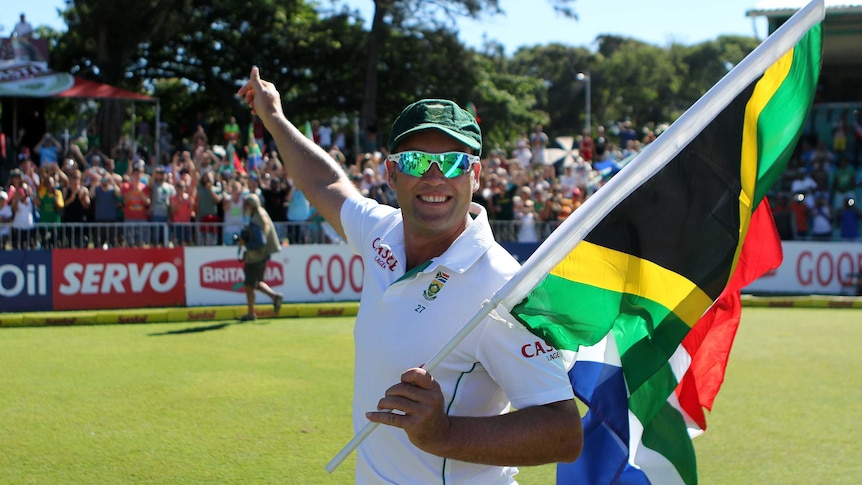 Jacques Kallis celebrates his final Test with victory over India
