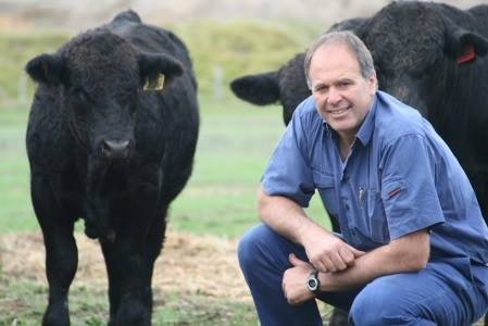 WA farmer Mike Introvigne says the state's Agriculture Minister has spoken out of turn