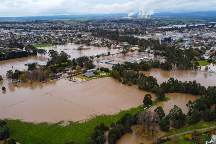 An aerial photo of Traralgon tennis courts underwater.