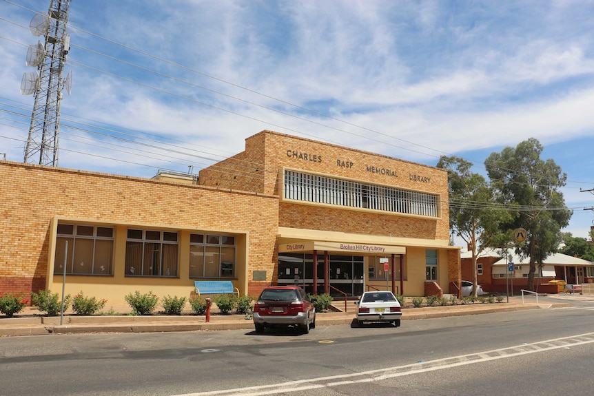 Broken Hill's library on Blende Street.