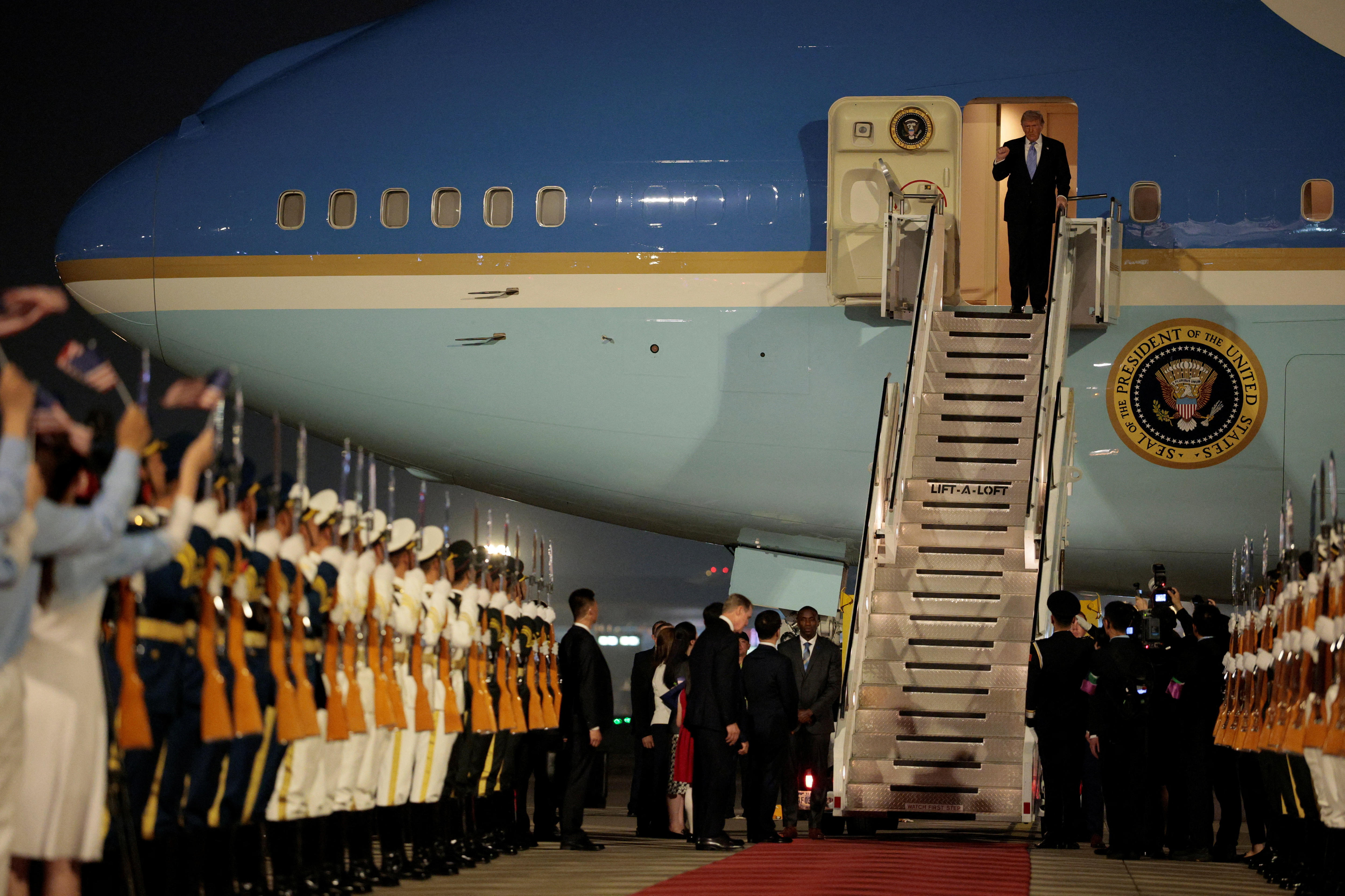 Donald Trump arrives in Beijing ahead of Xi Jinping summit