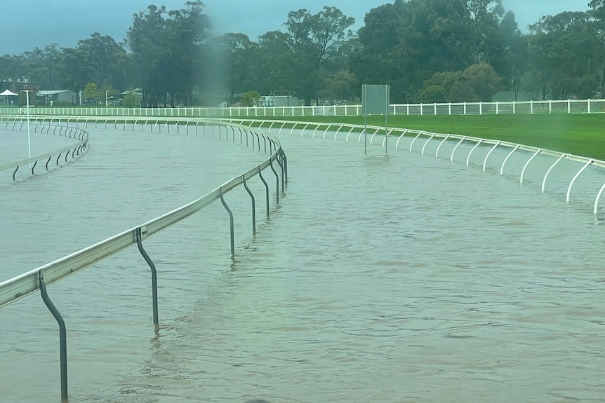 Flooding at Seymour Racecourse