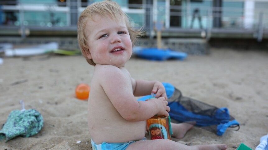 Lenny plays in the shade at Brighton Baths