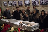 Russian mourners before Boris Nemtsov's open casket