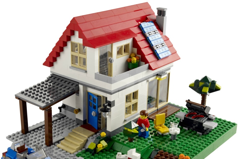 A Lego set of a home