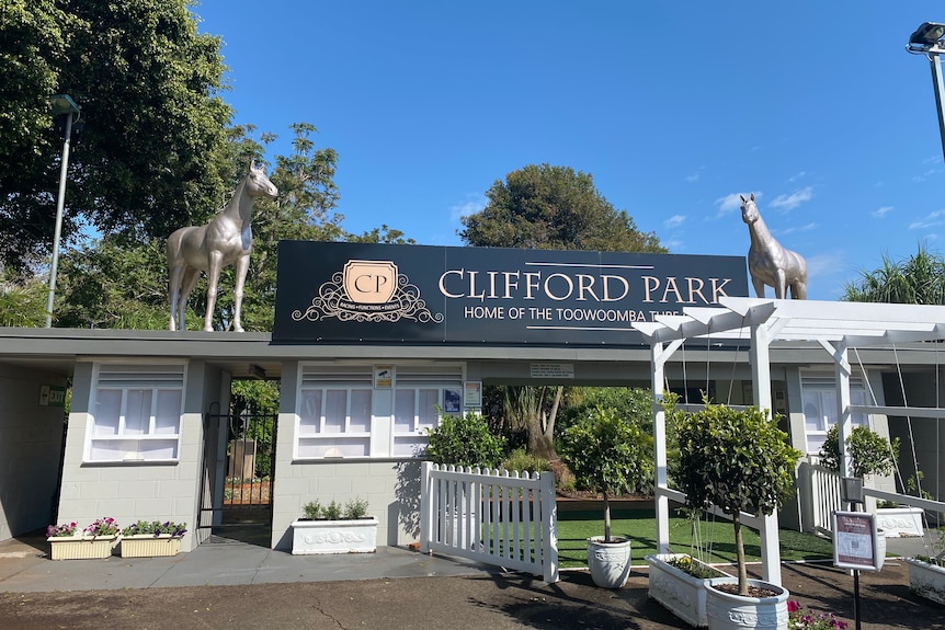 Clifford park