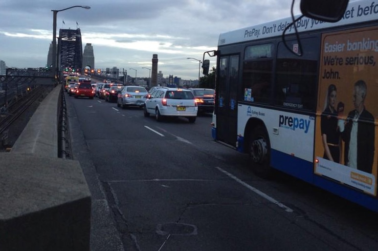 Sydney Harbour Bridge delays