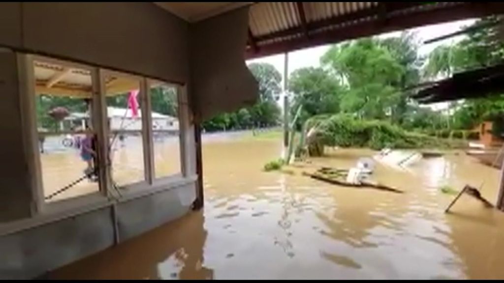 Jenelle Nosworthy S Cafe In Kendall Was Inundated With Floodwater After A River Burst Its Bank Abc News
