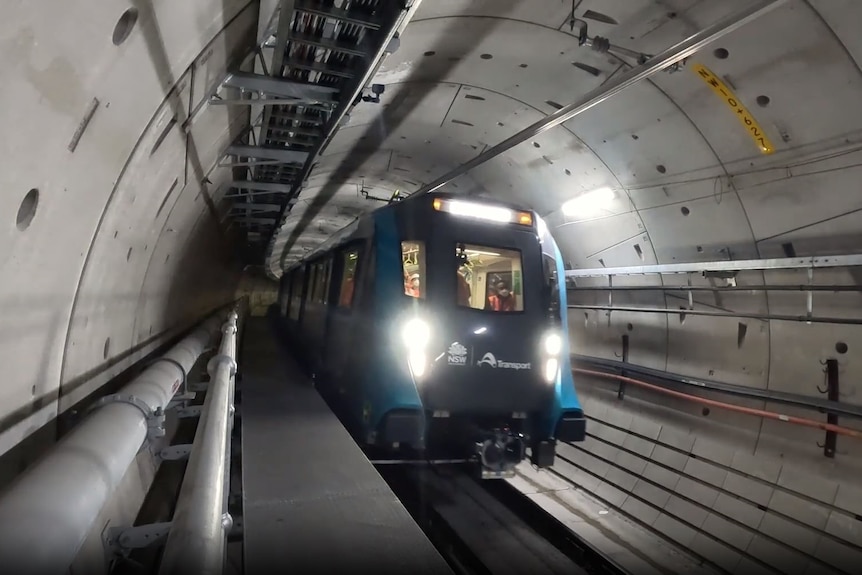 Metro Harbour Test Train In Tunnel