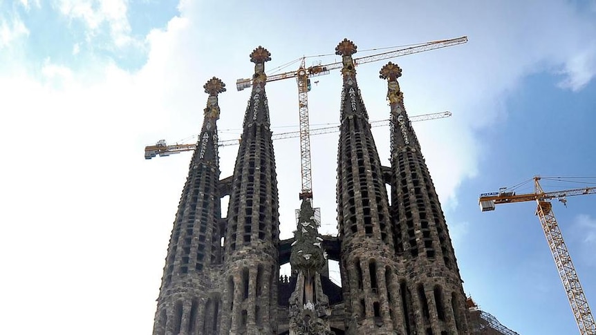 Pope consecrates Gaudi church - ABC News