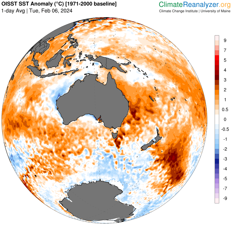 A black and white image of earth showing the temperature of the oceans. The red/orange shades represent warmer temperatures. 