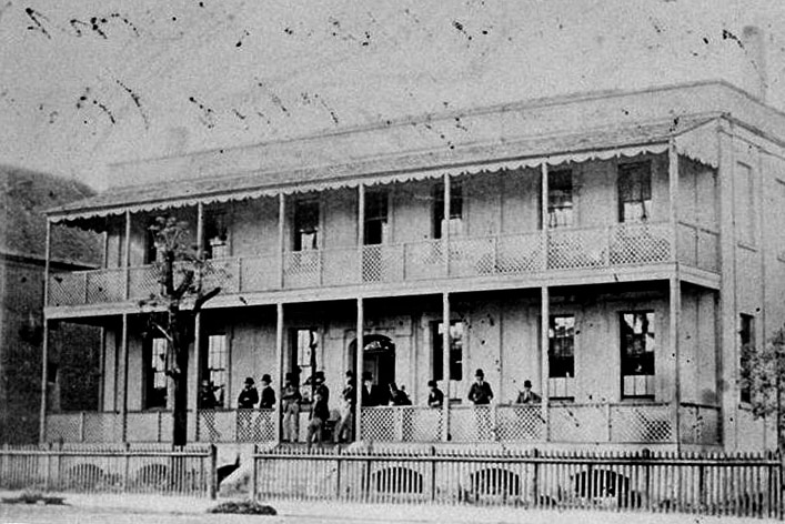 The first weld club building circa 1874
