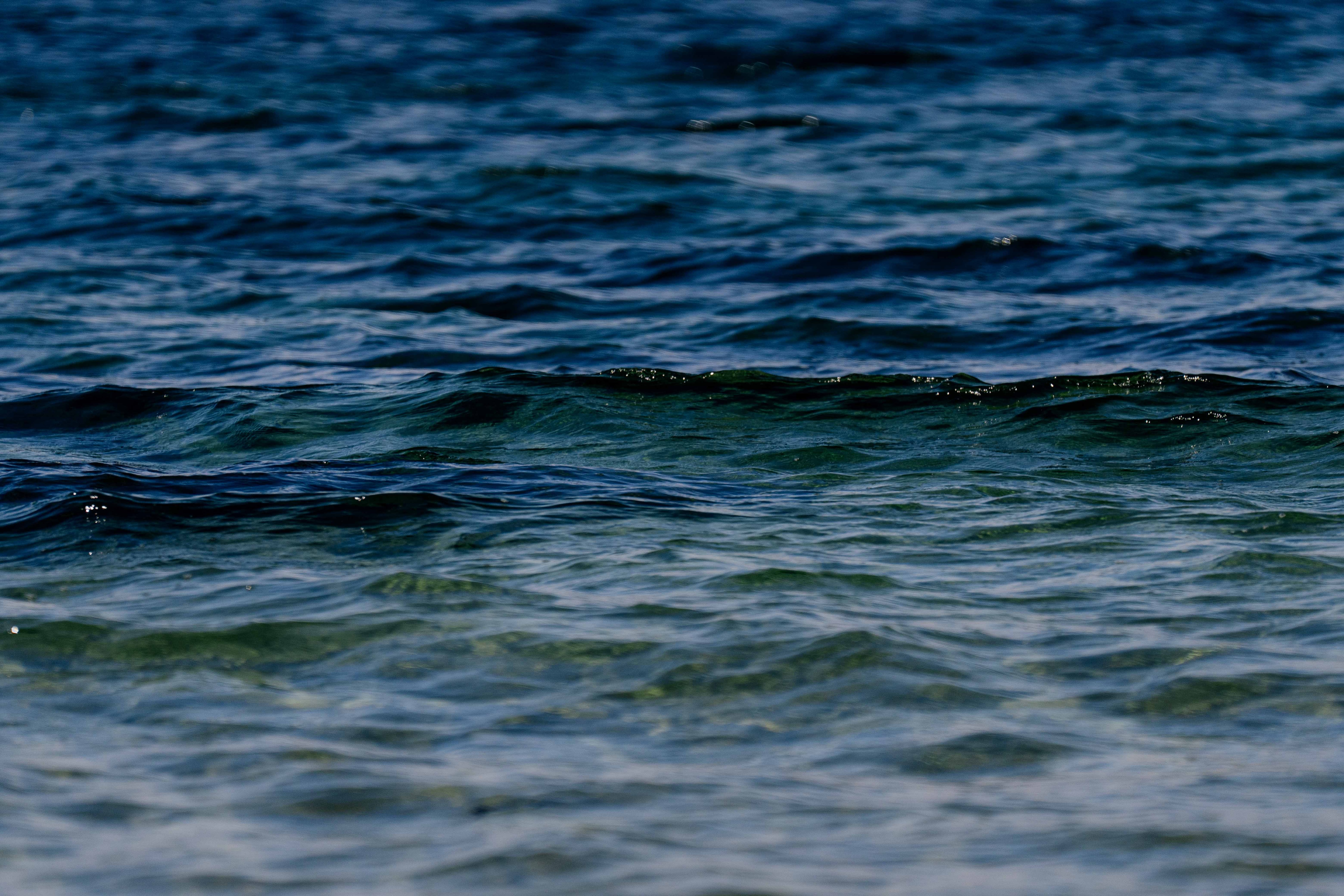 a superfície do oceano