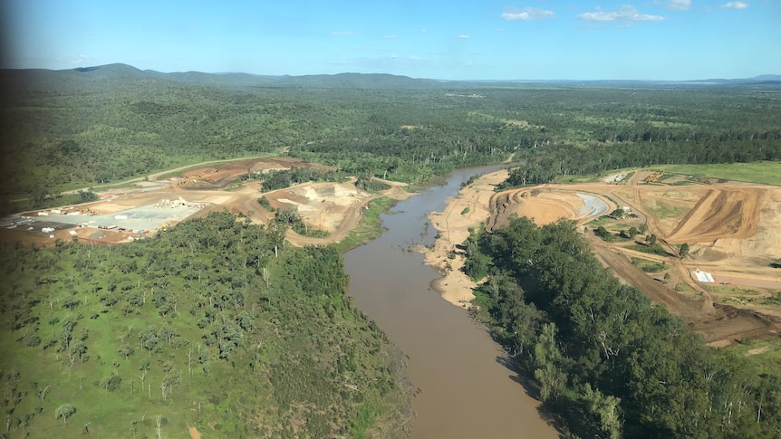 Rookwood Weir in central Queensland