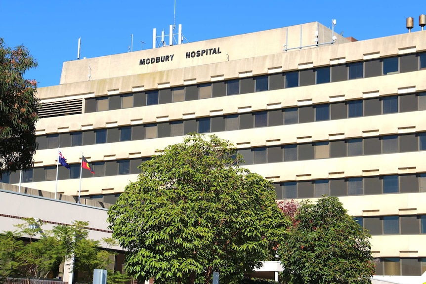 exterior of Modbury Hospital