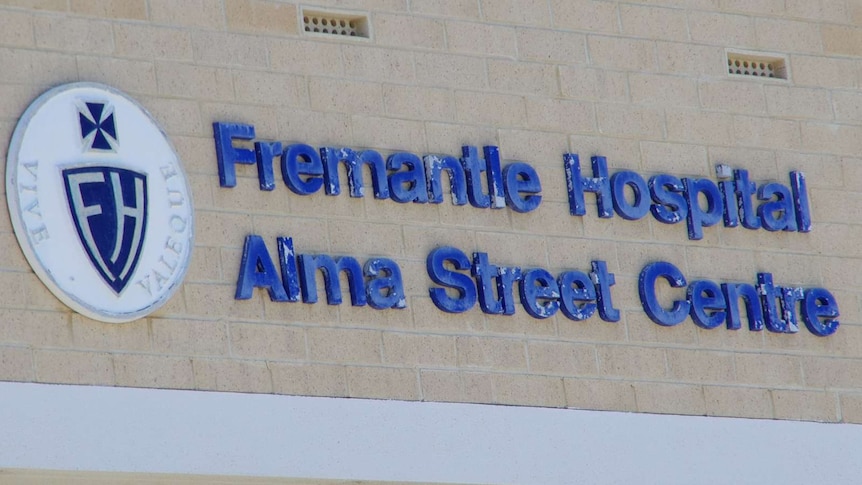 Fremantle Hospital Alma Street Centre sign