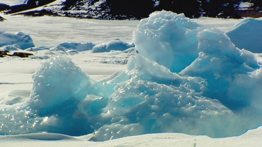 Antarctic ice melt speeds up