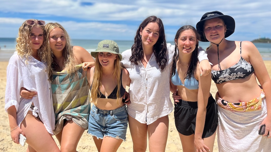 School leavers from Toowoomba travelled to the Sunshine Coast to celebrate the end of year 12.
