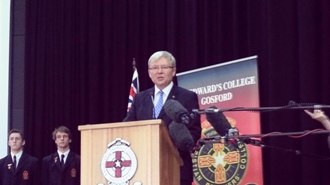 Kevin Rudd visits Central Coast Election 2013