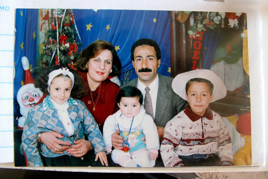 Old family photo of Aida, Anyoun and their children in Syria