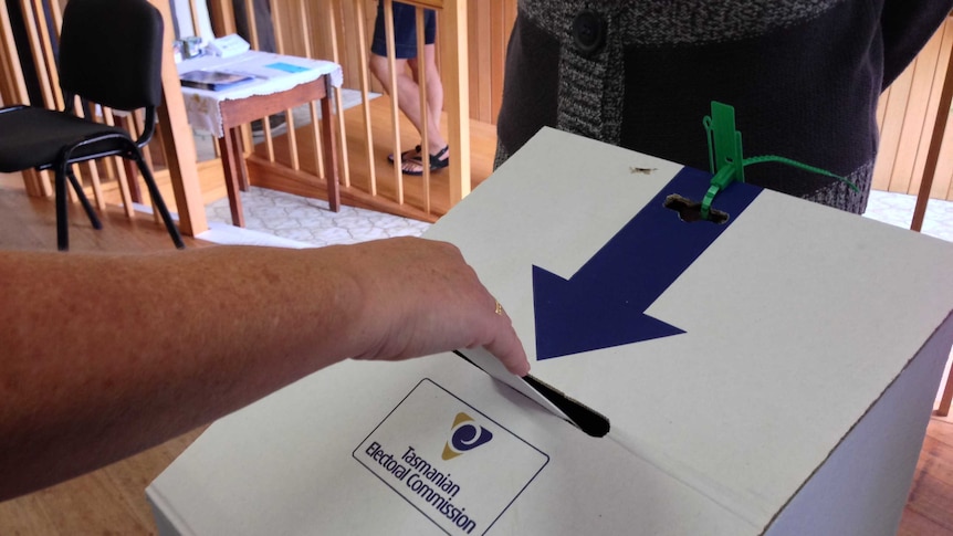 Tasmanians cast their votes in the 2014 state election