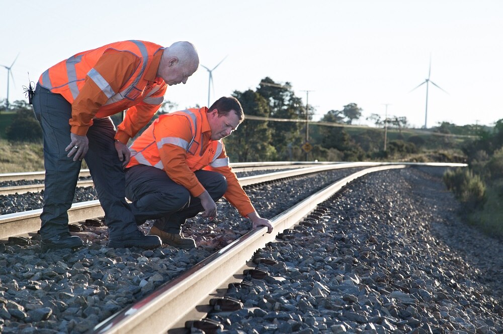 Inland rail project will need 16,000 workers as competition for labour ...
