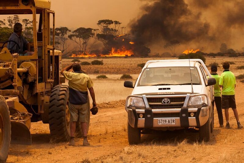 Fire at Watraba on SA's West Coast