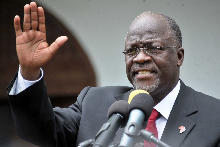 Tanzanian President John Pombe Magufuli addressing member of the ruling party, Chama Cha Mapinduzi