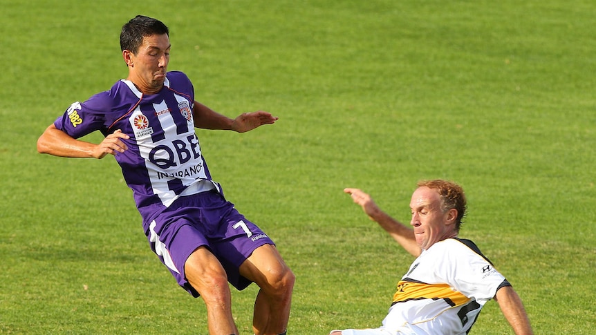 Jacob Burns (left) will be one of several Glory players watching on from the sidelines.