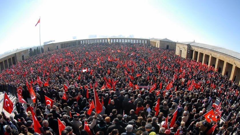 Turks gather to protest a plan to lift a ban on headscarfs in universities