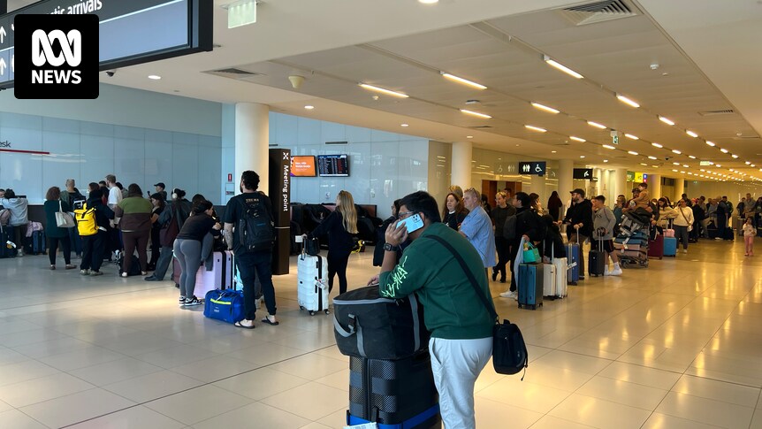 Les vols de l’aéroport de Perth reprendront après un problème de ravitaillement d’avions cloués au sol, bloquant des milliers de personnes
