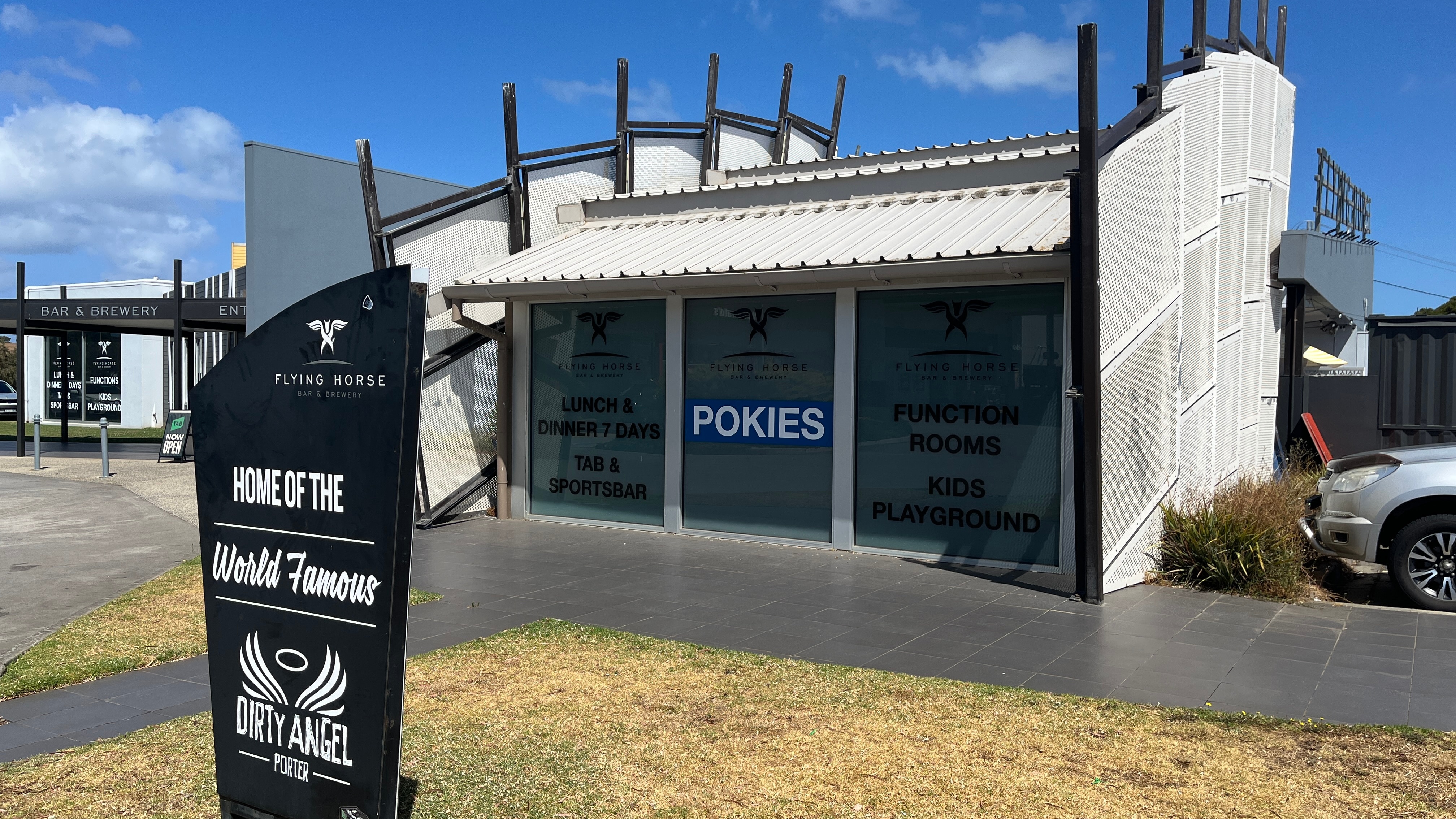 Victorian pub fined $150k for gambling licence breaches