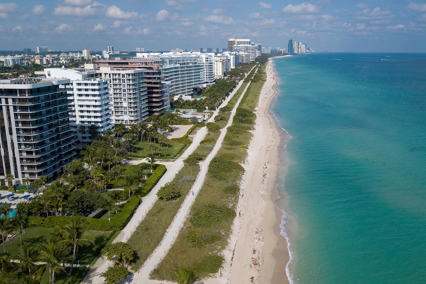 Florida's Surfside Beach looking north.